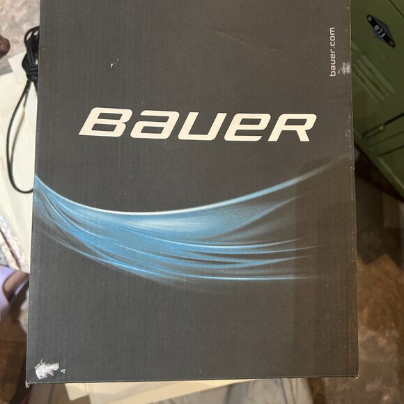 Bauer 2100 Hockey Helmet Combo CTC 1049042 Black Size M New Open Box - Picture 7 of 7